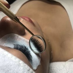 Lux Beauty Bar