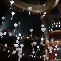 DeLuscious Cookies & Milk - It's raining DeLuscious Cookies!! Oscars 2017