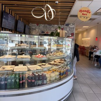Doodle Pies - Bakeries Near Me - Roswell, Georgia