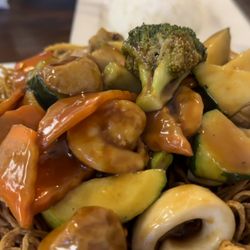 Real Pho - B2 seafood veggies on deep-fried egg noodles.