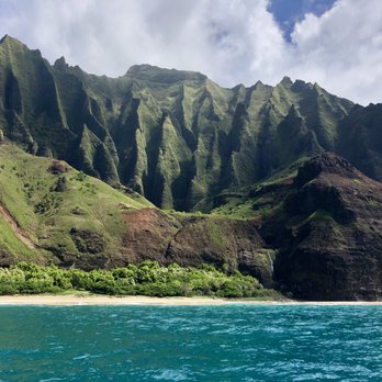 Capt Andy's - This is the photo to end all vacation photos. - Boat Tours Near Me - Ele'ele, Hawaii