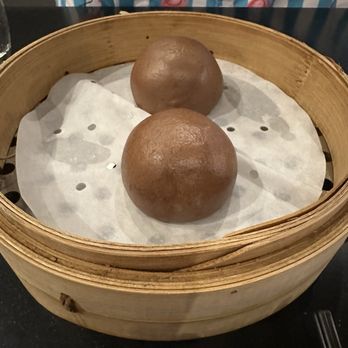 Din Tai Fung - Chocolate Buns (2 each) amazing - Taiwanese Near Me - Seattle, Washington Din Tai Fung - Chocolate Buns (2 each) amazing - Taiwanese Near Me - Seattle, Washington