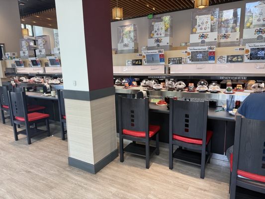 Kura Revolving Sushi Bar by null