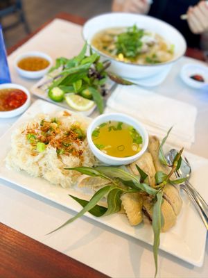 Phở Gà Nhà by null