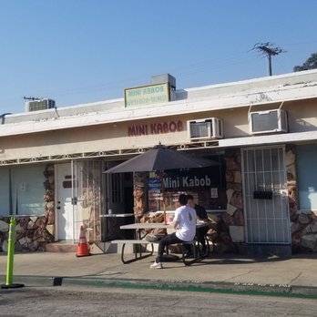 Mini Kabob - 4 person picnic table, limited 30 min. green parking zone in front - Armenian Near Me - Glendale, California