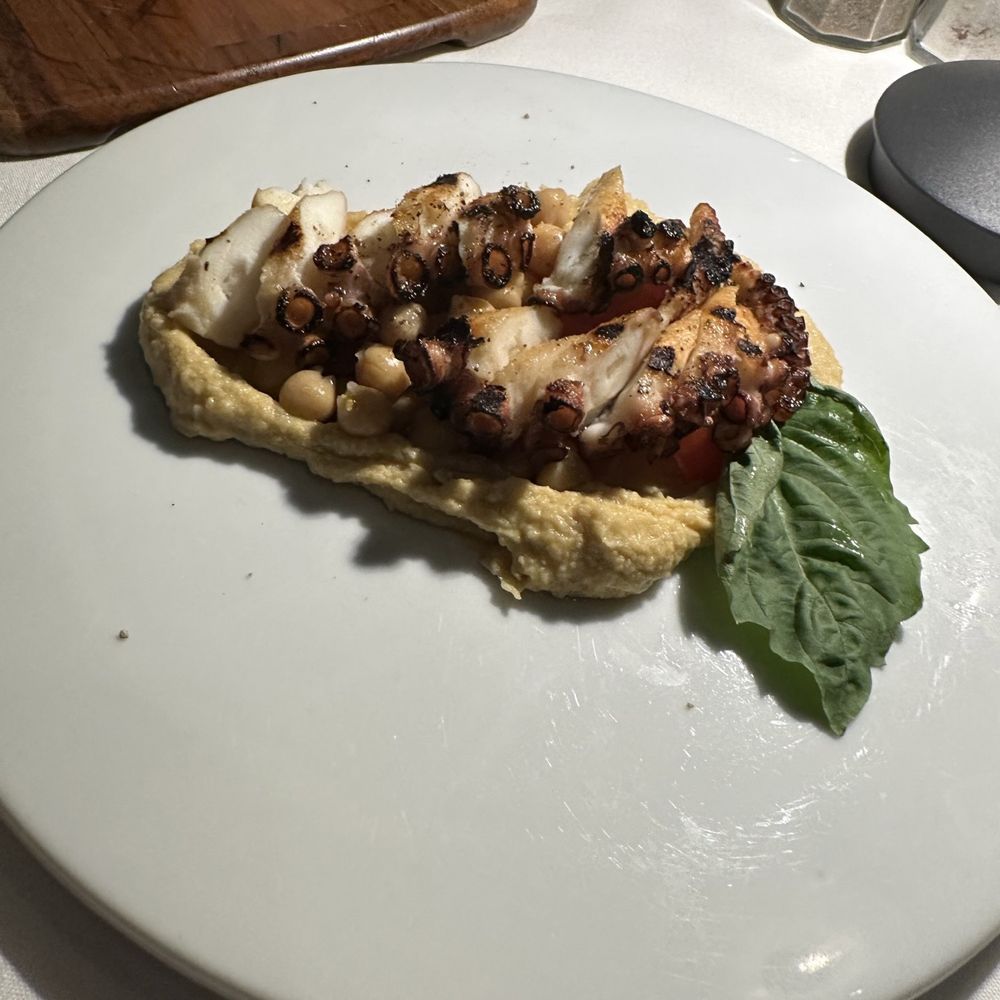Osteria - Pulpo 10/10 - Italian Near Me - Miami, Florida Osteria - Pulpo 10/10 - Italian Near Me - Miami, Florida