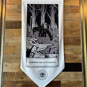 Sideward Brewing Co - Fun aesthetic here - Breweries Near Me - Orlando, Florida Sideward Brewing Co - Fun aesthetic here - Breweries Near Me - Orlando, Florida