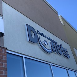 Debroniks Donuts
