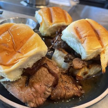 The Peppermill Steakhouse - Steak sliders - Cocktail Bars Near Me - Tempe, Arizona The Peppermill Steakhouse - Steak sliders - Cocktail Bars Near Me - Tempe, Arizona