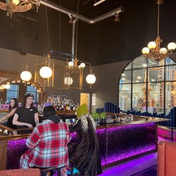 Side Bar - Bar and Distillery