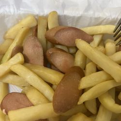 Tradiciones Peruvian Restaurant - Salchipapa