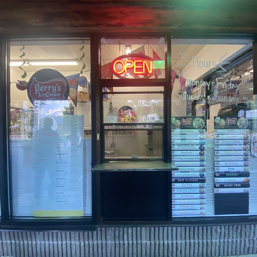 Braymiller Market - Ice Cream!! - Fruits & Veggies Near Me - Hamburg, New York Braymiller Market - Ice Cream!! - Fruits & Veggies Near Me - Hamburg, New York