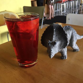 Laughing Planet - Hibiscus raspberry iced tea - Salad Near Me - Eugene, Oregon