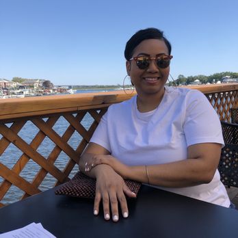 Nick's Lobster House - Outdoor seating by the water - Seafood Near Me - Brooklyn, New York Nick's Lobster House - Outdoor seating by the water - Seafood Near Me - Brooklyn, New York