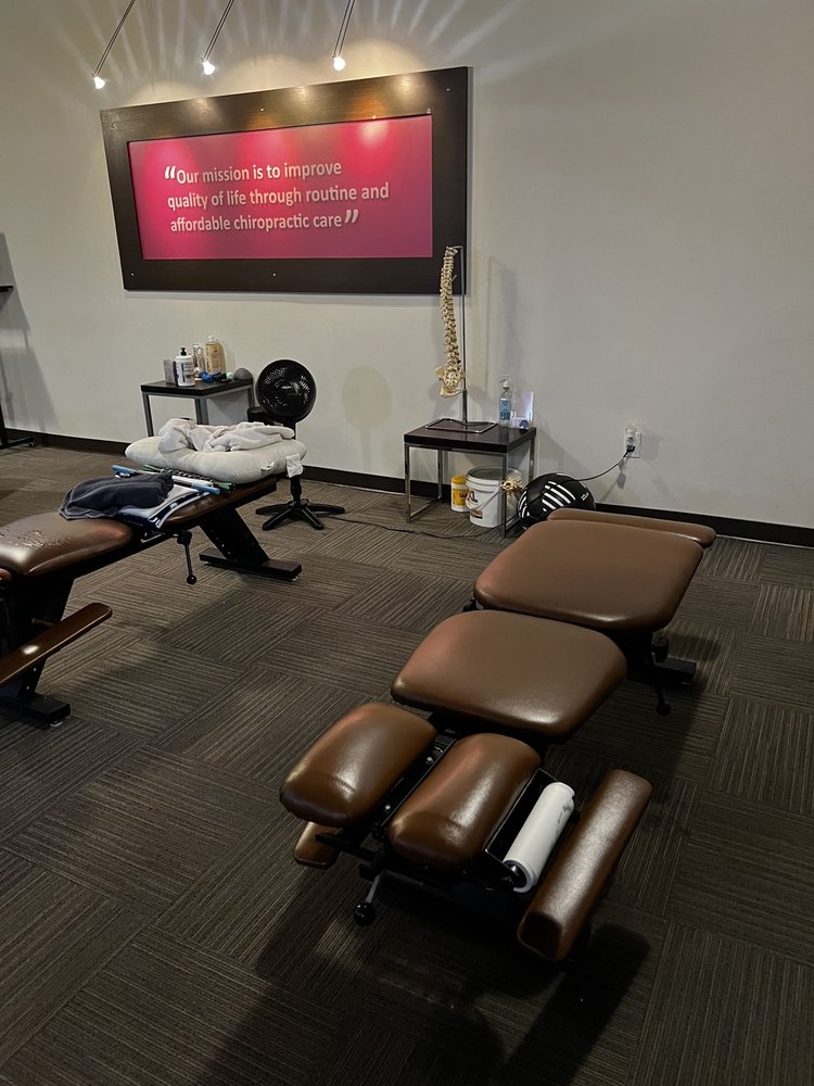 THE JOINT CHIROPRACTIC Updated August 2024 52 Photos & 78 Reviews