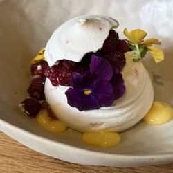 Kai Cafè + Restaurant - Mum's Pavlova