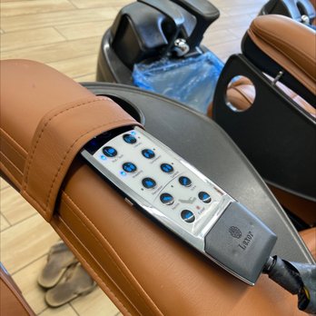 Starlight Nails - Essential massage chairs - Nail Salons Near Me - Torrance, California