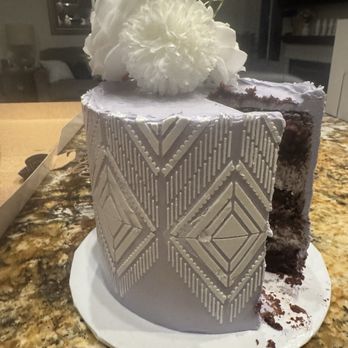 Dainty Dessert - Lavender Boho cake - Custom Cakes Near Me Dainty Dessert - Lavender Boho cake - Custom Cakes Near Me