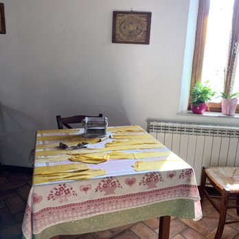 Trattoria Il Cacciatore - We caught them making pasta early in the day - Guest Houses Near Me - Civitella Paganico, GR