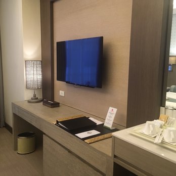 Maayo Hotel - Hotels Near Me - Mandaue City, CEB