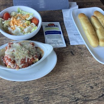 Fazoli’s - Italian Near Me - Norco, California