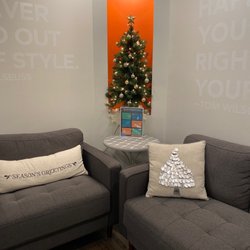 Kimberly A Liao, DDS - Waiting area :)