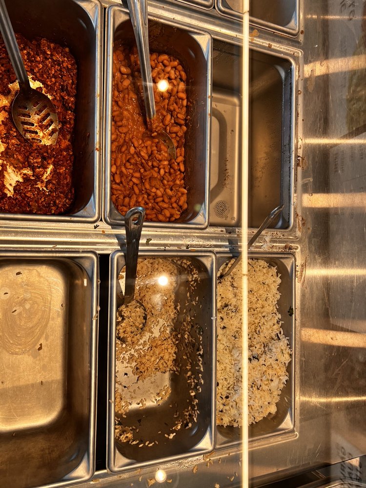 Mr. Chilaquil Mexican Grill & Cantina