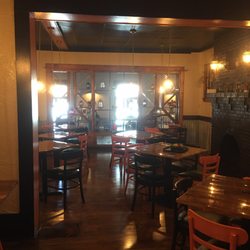 Street Eatz - Main dining room