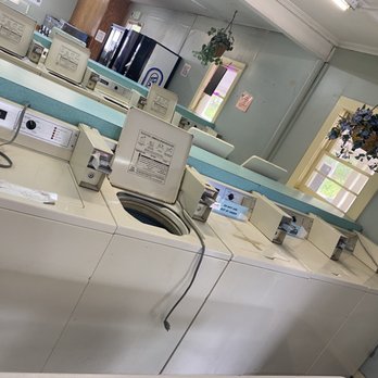 Lake George Laundromat - Laundromat Near Me - Lake George, New York Lake George Laundromat - Laundromat Near Me - Lake George, New York