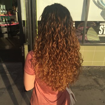 Curls By DaShell - Hair Stylists Near Me - Las Vegas, Nevada