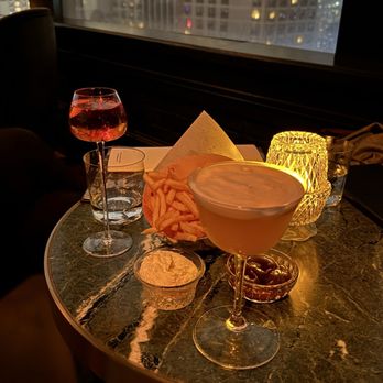 Starlite - Tulip martini, pisco punch, French fries - Cocktail Bars Near Me - San Francisco, California Starlite - Tulip martini, pisco punch, French fries - Cocktail Bars Near Me - San Francisco, California
