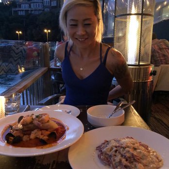 Luna Blu - Cioppino & Tagliolini Al Granchio - Italian Near Me - Tiburon, California