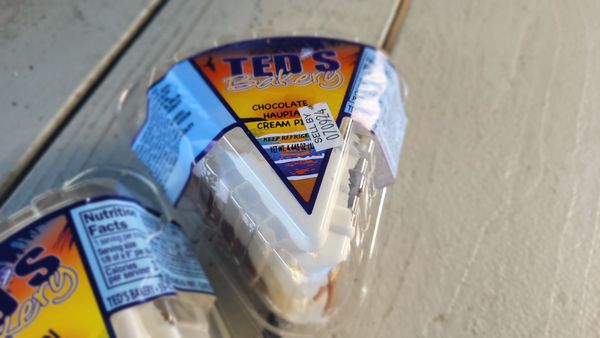 Ted's Bakery by null