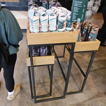 Starbucks - Coffee - Coffee & Tea Near Me - Los Angeles, California Starbucks - Coffee - Coffee & Tea Near Me - Los Angeles, California