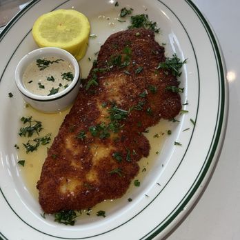 Primrose Lanes - Crispy fish plate - Bowling Near Me - Orlando, Florida