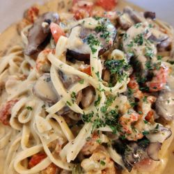 Tony's Pasta Shop and Trattoria - Low country linguine