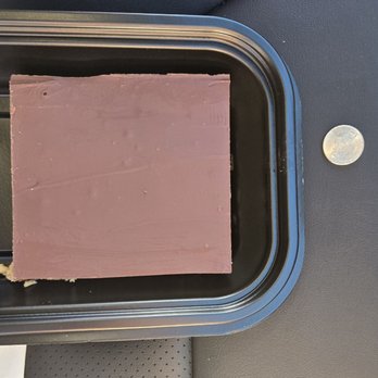 Copper Hill BBQ - A coin for scale. This pb chocolate bar is huge! - Barbeque Near Me - Valencia, California Copper Hill BBQ - A coin for scale. This pb chocolate bar is huge! - Barbeque Near Me - Valencia, California