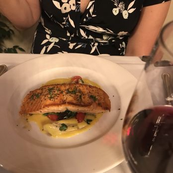 La Sen Bistro - Salmon - French Near Me - Walnut Creek, California La Sen Bistro - Salmon - French Near Me - Walnut Creek, California