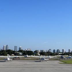 Peter O Knight Airport