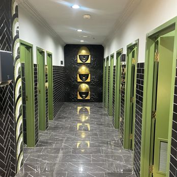 The Vault - Restroom - Breakfast & Brunch Near Me - Atlanta, Georgia