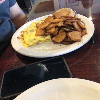 Shelly's Cafe - 3 meat omelet - Breakfast & Brunch Near Me - Tampa, Florida Shelly's Cafe - 3 meat omelet - Breakfast & Brunch Near Me - Tampa, Florida