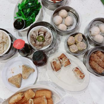 Yum Cha - Steam Pork Ribs w/Taro, Shumai, Daikon Radish Cake, Bean S Chicken Feet, DS8 Pork Veg Tofu Skin Roll, BBQ Pork Puff Pastry - Dim Sum Near Me - Las Vegas, Nevada Yum Cha - Steam Pork Ribs w/Taro, Shumai, Daikon Radish Cake, Bean S Chicken Feet, DS8 Pork Veg Tofu Skin Roll, BBQ Pork Puff Pastry - Dim Sum Near Me - Las Vegas, Nevada