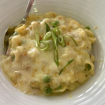 P.J. Clarke's - BAKED MACARONI & CHEESE - American Near Me - New York, New York P.J. Clarke's - BAKED MACARONI & CHEESE - American Near Me - New York, New York
