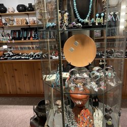 Hoel's Indian Shop - Inside