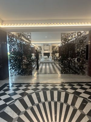 Hôtel de Berri Champs-Élysées, a Luxury Collection Hotel, Paris by null