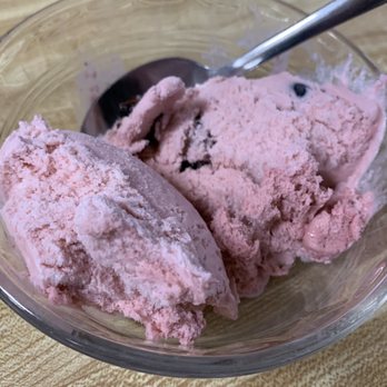 People's Cafe - Cherry rum ice cream - Cafes Near Me - Cambridge, Minnesota