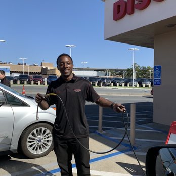 Discount Tire - An outstanding employee! Way to go Xavier!! - Tires Near Me - La Mesa, California Discount Tire - An outstanding employee! Way to go Xavier!! - Tires Near Me - La Mesa, California