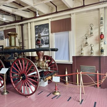 The Fire Museum - Horse-drawn engine - Museums Near Me - Manchester, Connecticut