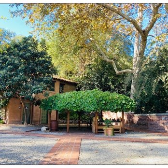 The Old Mill Foundation - Courtyard and gazebo and restrooms. - Landmarks & Historical Buildings Near Me - San Marino, California