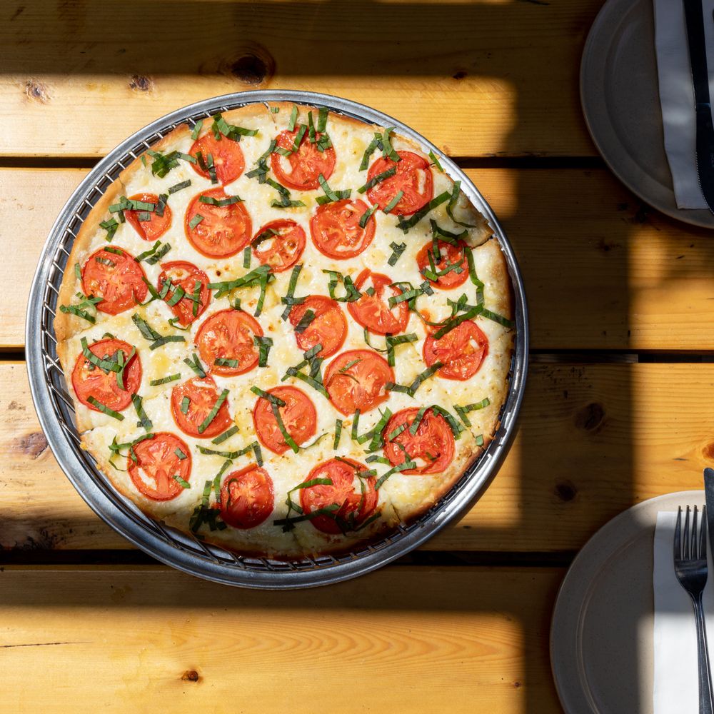 Food from Aurelio's Pizza